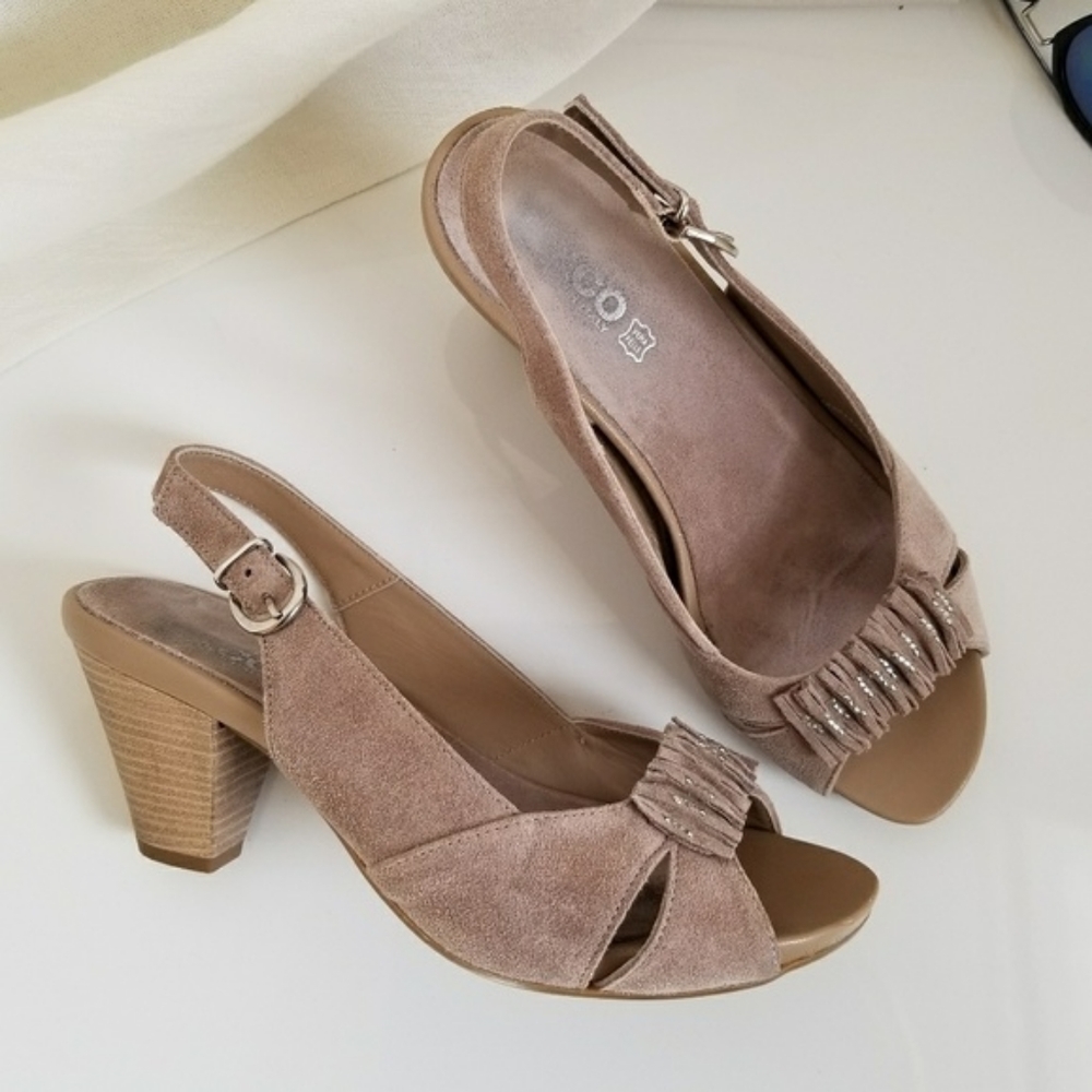 IGI & CO Beige Suede Sandals, Italy - Picture 9 of 12